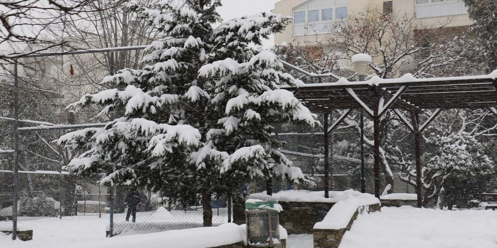 Νέο κύμα κακοκαιρίας, με χιόνια ακόμα και στα πεδινά και ισχυρές καταιγίδες